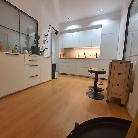 Rentadore Atocha Suites Madrid Kültér fotó