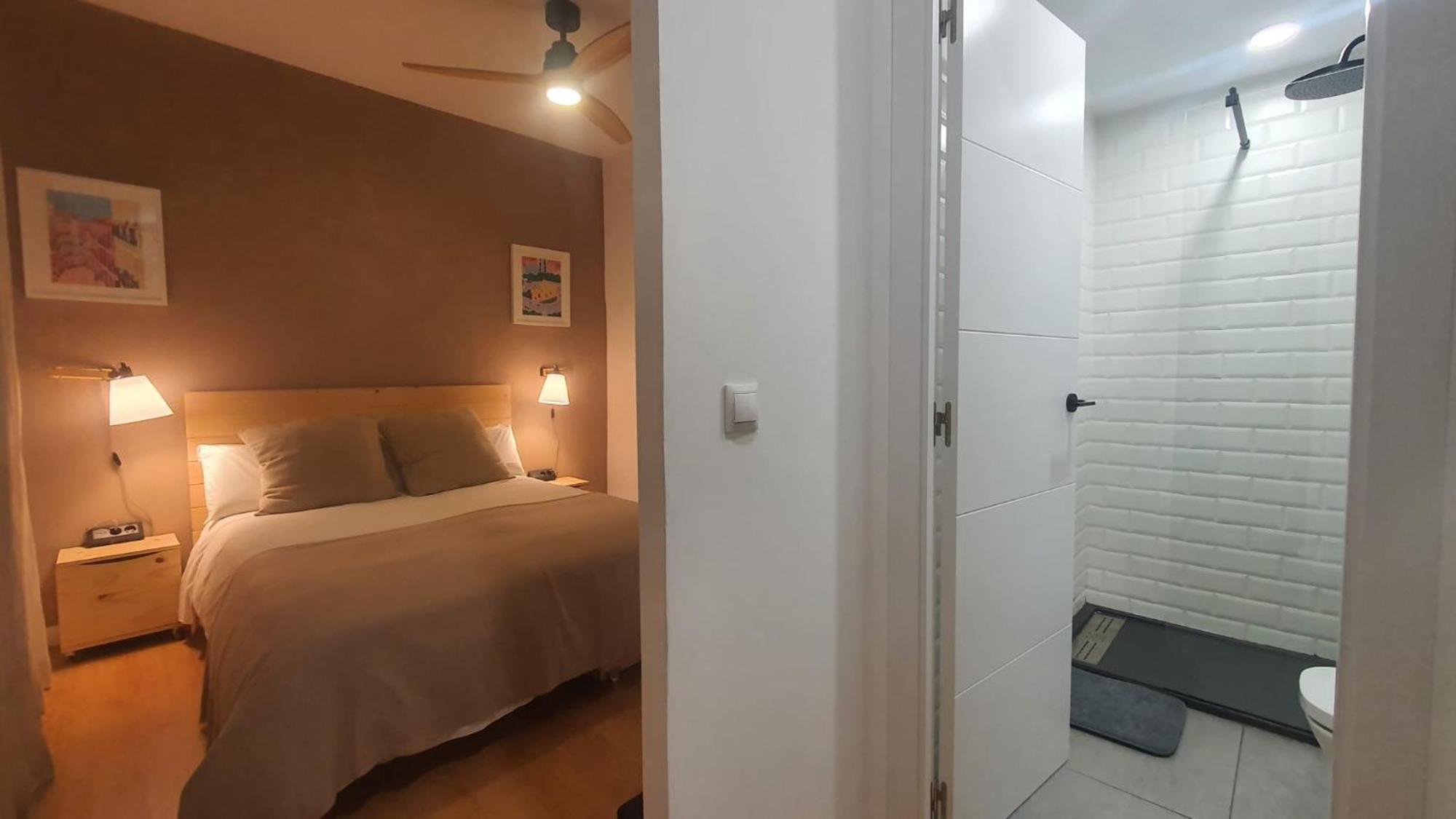 Rentadore Atocha Suites Madrid Kültér fotó