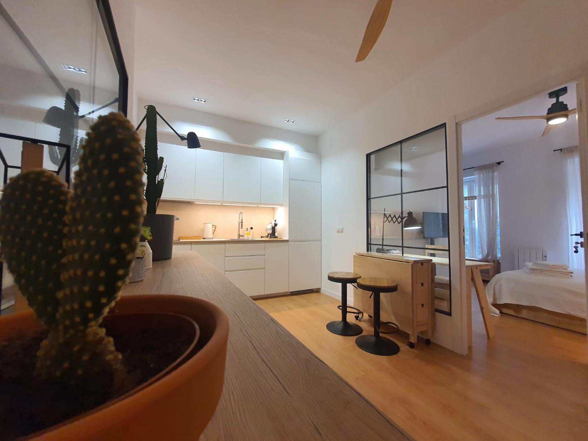 Rentadore Atocha Suites Madrid Kültér fotó