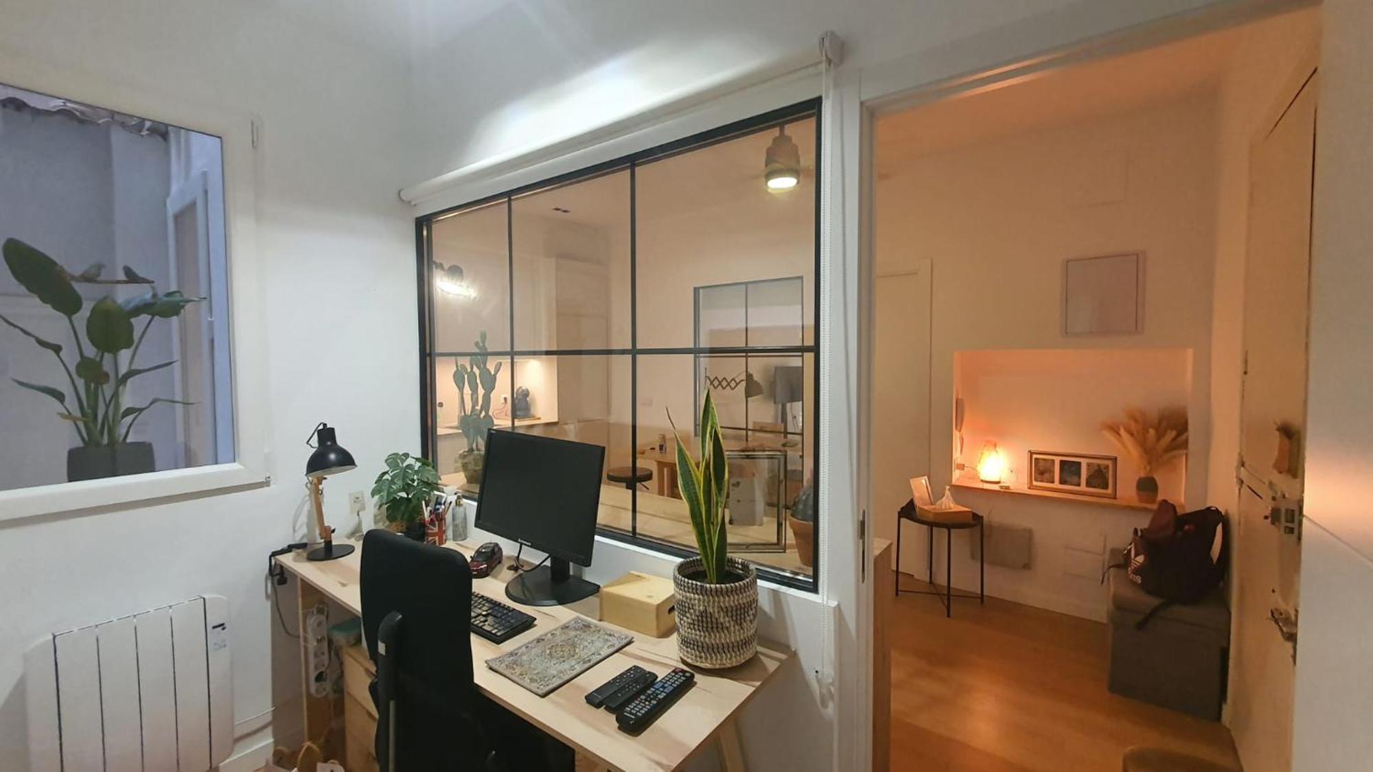 Rentadore Atocha Suites Madrid Kültér fotó